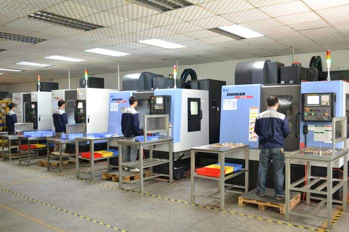 Come mantenere la macchina utensile per i produttori di lavorazione di pezzi CNC è una questione cruciale!